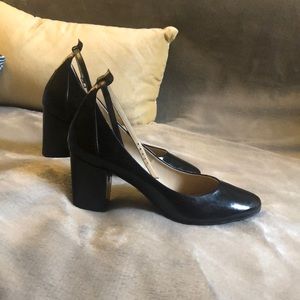 Black glossy leather shoes new w/o tag